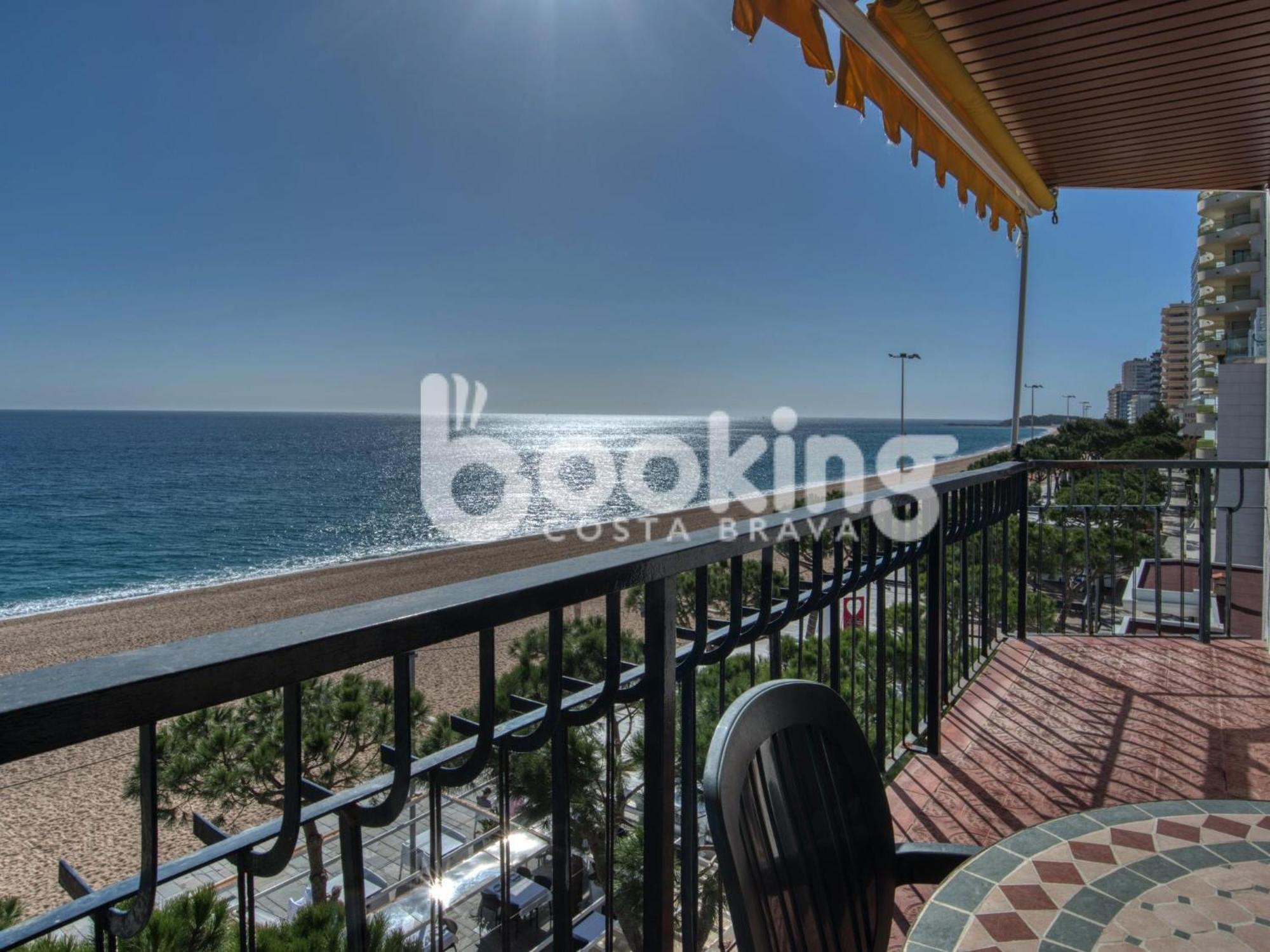 Embajador 2 Apartament A Primera Linia De Mar Per 5 Persones Platja d'Aro Exterior photo